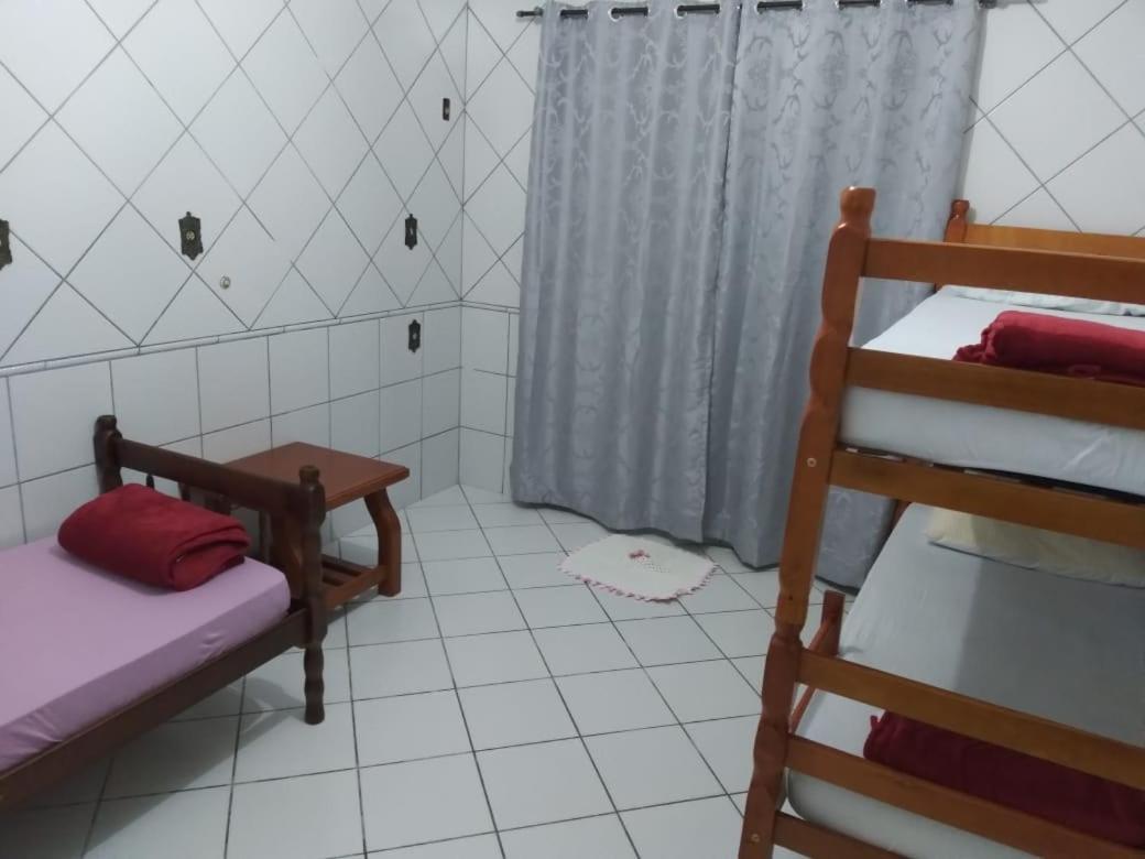 Hostel Germanica جوينفيل المظهر الخارجي الصورة